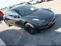 5YJ3E1EC7MF034760 2021 TESLA MODEL 3