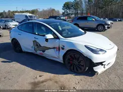 5YJ3E1EC7MF044401 2021 TESLA MODEL 3