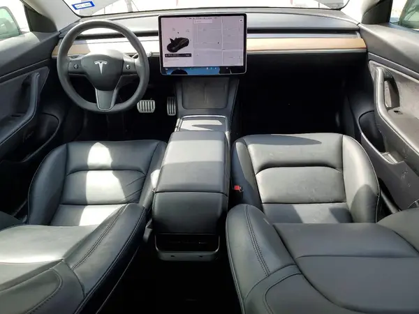 5YJ3E1EC7MF849833 2021 TESLA MODEL 3 - Image 8
