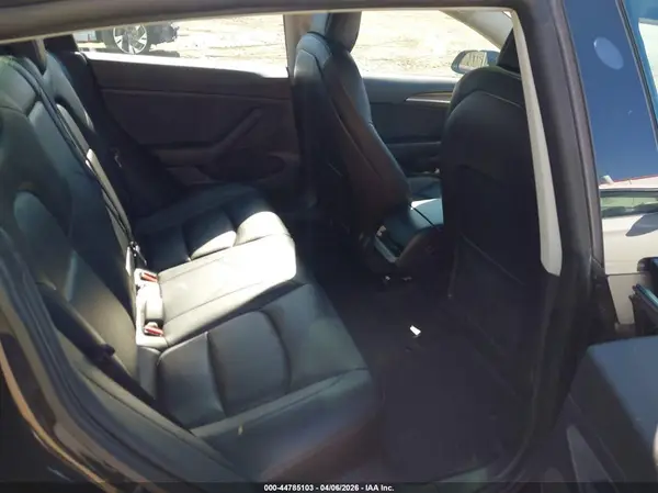 5YJ3E1EC7MF991230 2021 TESLA MODEL 3 - Image 8