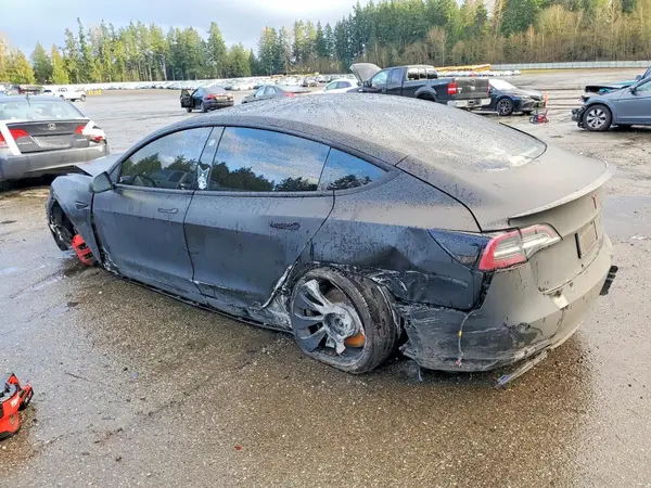 5YJ3E1EC7NF182005 2022 TESLA MODEL 3 - Image 2