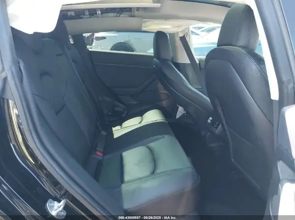 5YJ3E1EC7NF192856 2022 TESLA MODEL 3 - Image 8
