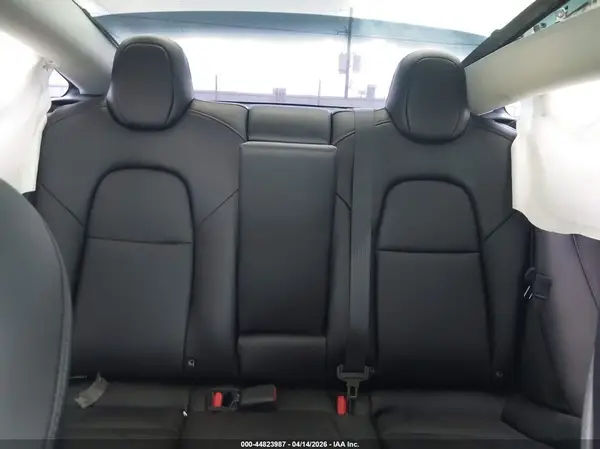 5YJ3E1EC7NF198043 2022 TESLA MODEL 3 - Image 8