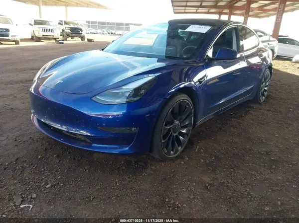 5YJ3E1EC7NF202513 2022 TESLA MODEL 3 - Image 2