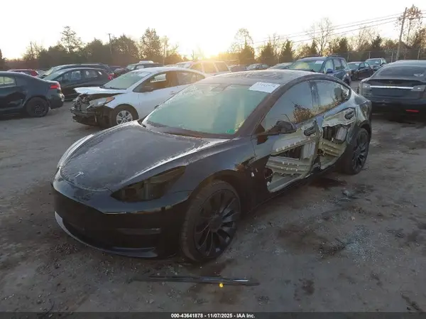 5YJ3E1EC7NF247984 2022 TESLA MODEL 3 - Image 2