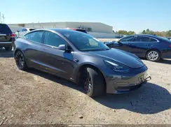 5YJ3E1EC7NF269905 2022 TESLA MODEL 3