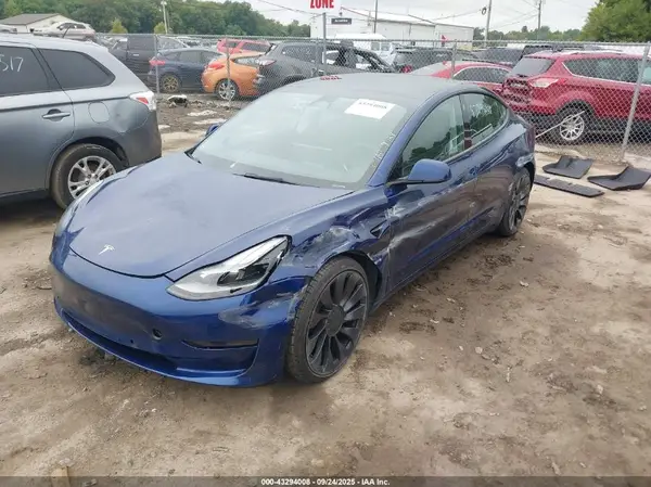 5YJ3E1EC7NF307648 2022 TESLA MODEL 3 - Image 2