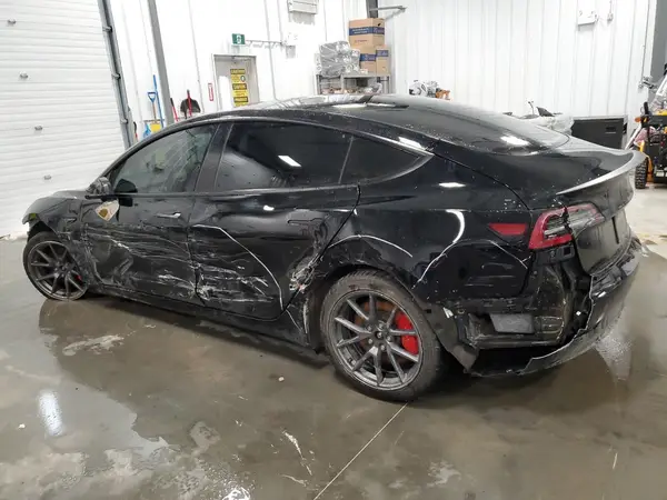 5YJ3E1EC7PF399105 2023 TESLA MODEL 3 - Image 2