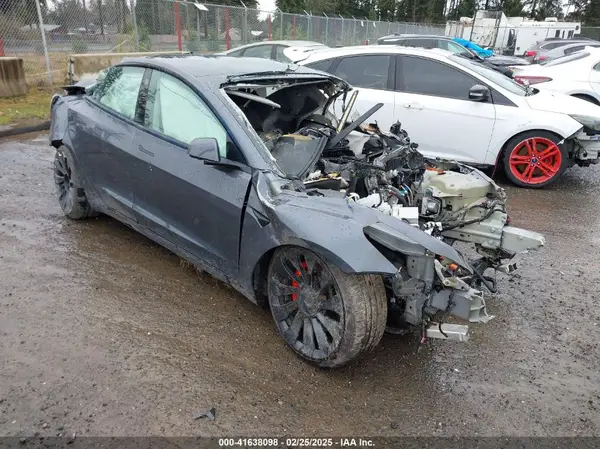 5YJ3E1EC7PF465815 2023 TESLA MODEL 3 - Image 1