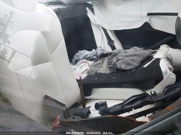 5YJ3E1EC7PF465815 2023 TESLA MODEL 3 - Image 8