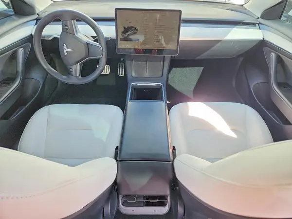 5YJ3E1EC7PF475762 2023 TESLA MODEL 3 - Image 8