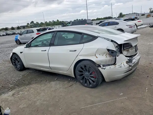 5YJ3E1EC7PF480704 2023 TESLA MODEL 3 - Image 2