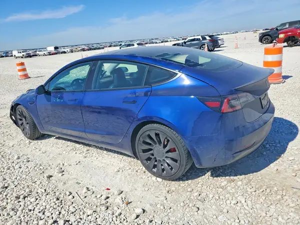 5YJ3E1EC7PF505763 2023 TESLA MODEL 3 - Image 2