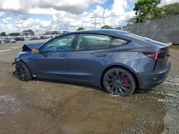 5YJ3E1EC7PF596307 2023 TESLA MODEL 3 - Image 2