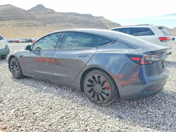 5YJ3E1EC7PF619200 2023 TESLA MODEL 3 - Image 2