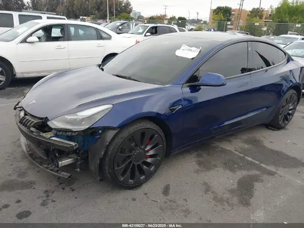 5YJ3E1EC7PF625885 2023 TESLA MODEL 3 - Image 2