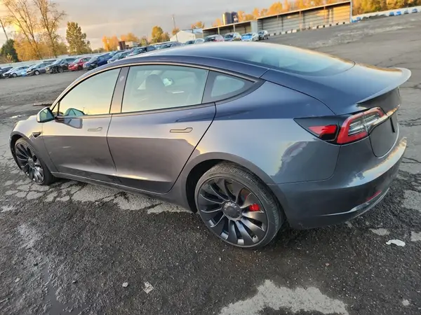 5YJ3E1EC7PF708071 2023 TESLA MODEL 3 - Image 2