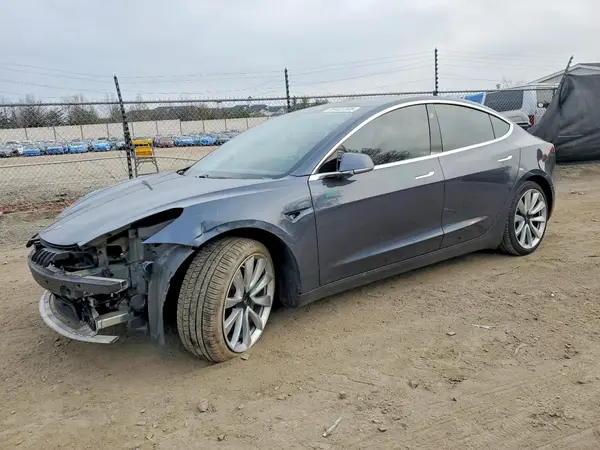 5YJ3E1EC8LF586895 2020 TESLA MODEL 3 - Image 1
