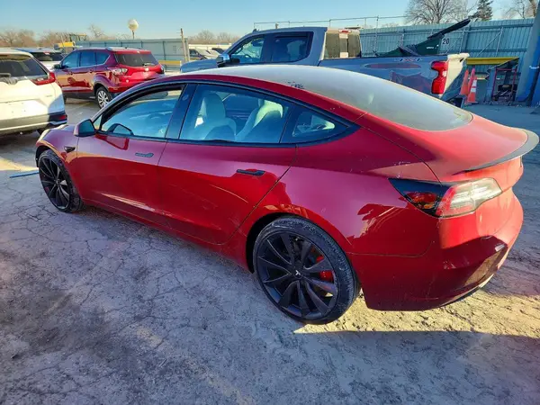 5YJ3E1EC8LF603453 2020 TESLA MODEL 3 - Image 2