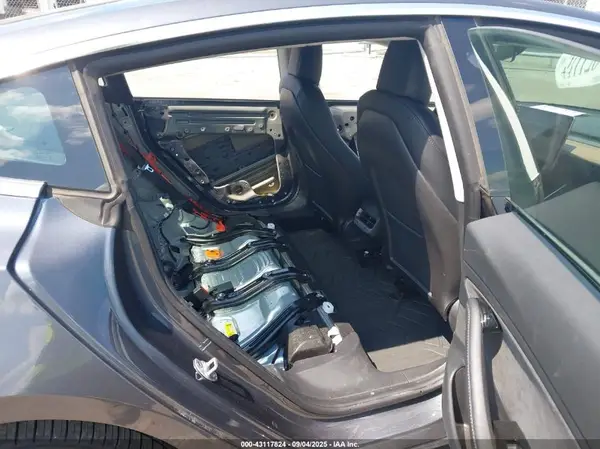 5YJ3E1EC8LF623766 2020 TESLA MODEL 3 - Image 8