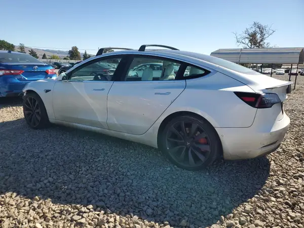5YJ3E1EC8LF642317 2020 TESLA MODEL 3 - Image 2