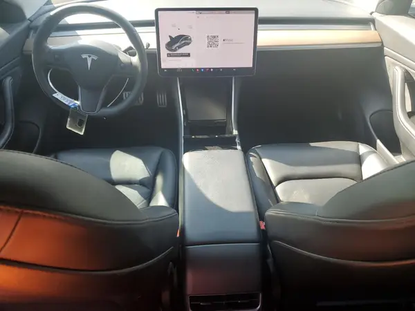 5YJ3E1EC8LF643547 2020 TESLA MODEL 3 - Image 8