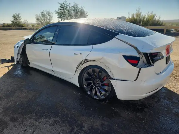 5YJ3E1EC8LF715010 2020 TESLA MODEL 3 - Image 2