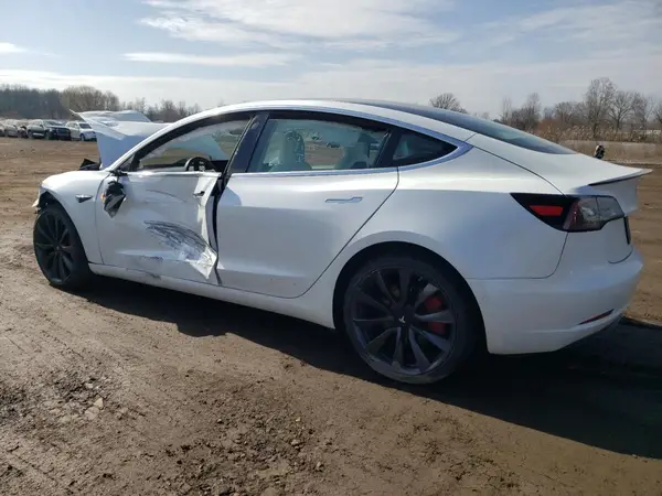 5YJ3E1EC8LF736410 2020 TESLA MODEL 3 - Image 2