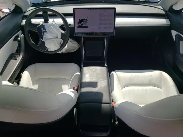 5YJ3E1EC8LF736410 2020 TESLA MODEL 3 - Image 8