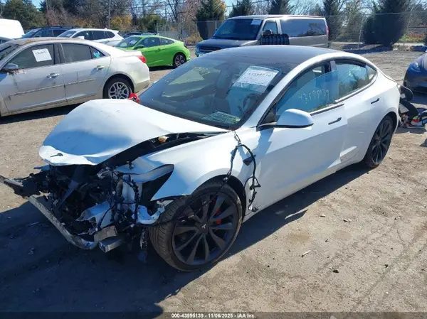 5YJ3E1EC8LF784229 2020 TESLA MODEL 3 - Image 2