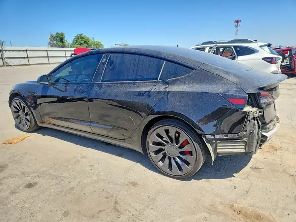 5YJ3E1EC8MF001542 2021 TESLA MODEL 3 - Image 2