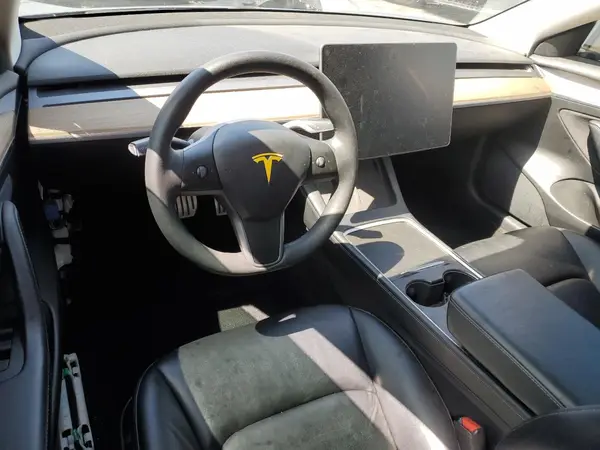 5YJ3E1EC8MF005722 2021 TESLA MODEL 3 - Image 8