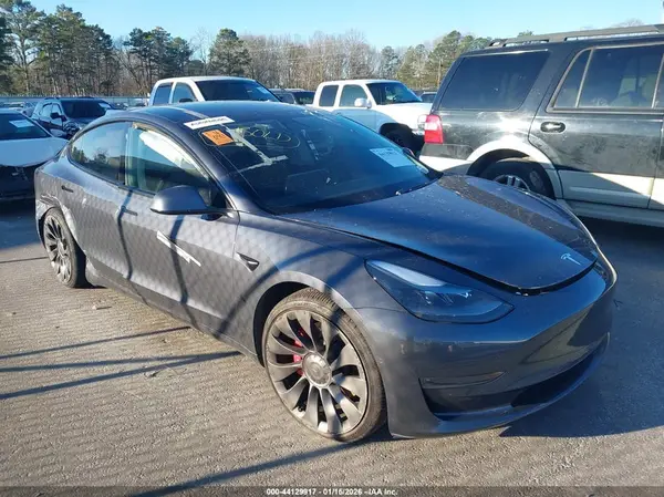 5YJ3E1EC8MF044214 2021 TESLA MODEL 3 - Image 1