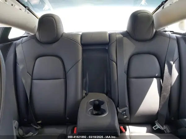 5YJ3E1EC8MF044388 2021 TESLA MODEL 3 - Image 8