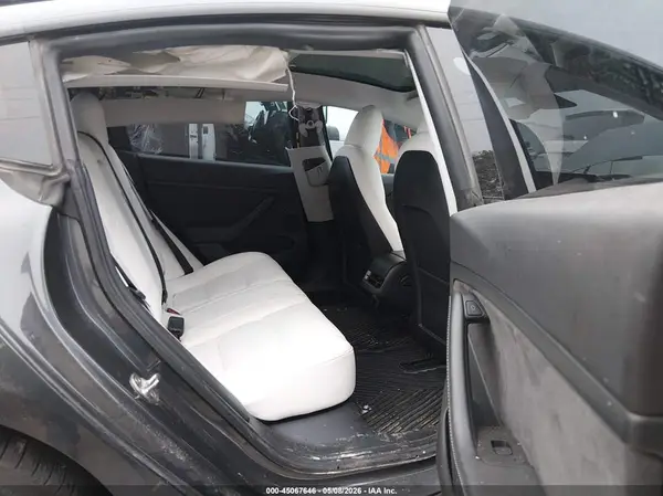 5YJ3E1EC8MF061160 2021 TESLA MODEL 3 - Image 8