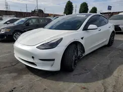 5YJ3E1EC8MF071557 2021 TESLA MODEL 3