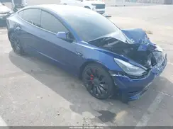 5YJ3E1EC8MF092540 2021 TESLA MODEL 3