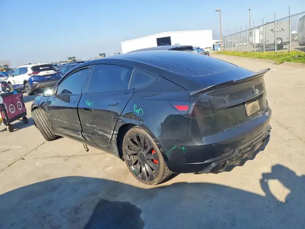 5YJ3E1EC8MF099343 2021 TESLA MODEL 3 - Image 2