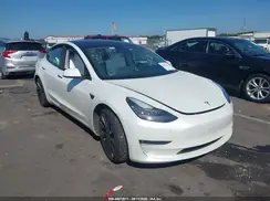 5YJ3E1EC8MF856466 2021 TESLA MODEL 3