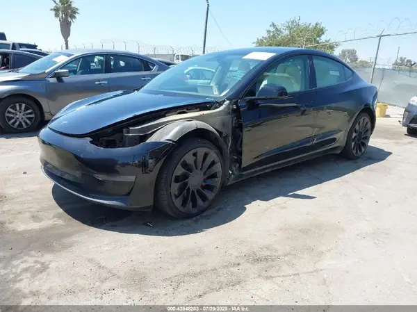 5YJ3E1EC8MF988448 2021 TESLA MODEL 3 - Image 2