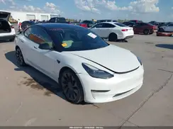 5YJ3E1EC8NF124713 2022 TESLA MODEL 3