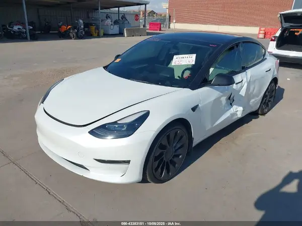 5YJ3E1EC8NF124713 2022 TESLA MODEL 3 - Image 2