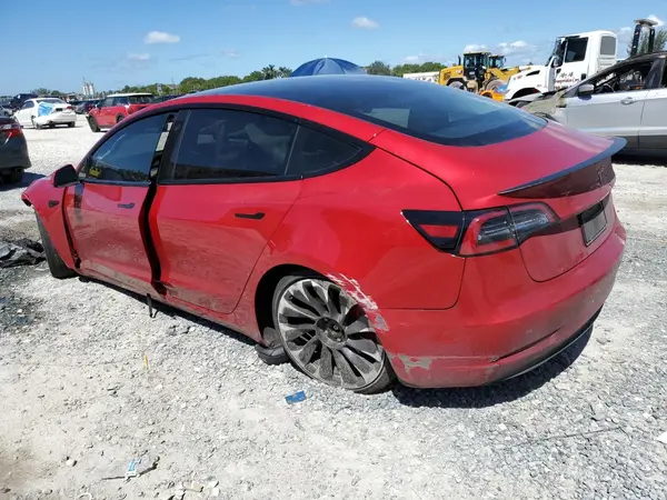 5YJ3E1EC8NF128633 2022 TESLA MODEL 3 - Image 2