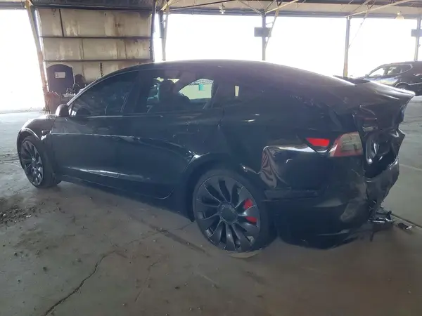 5YJ3E1EC8NF155220 2022 TESLA MODEL 3 - Image 2