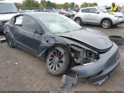 5YJ3E1EC8NF156366 2022 TESLA MODEL 3