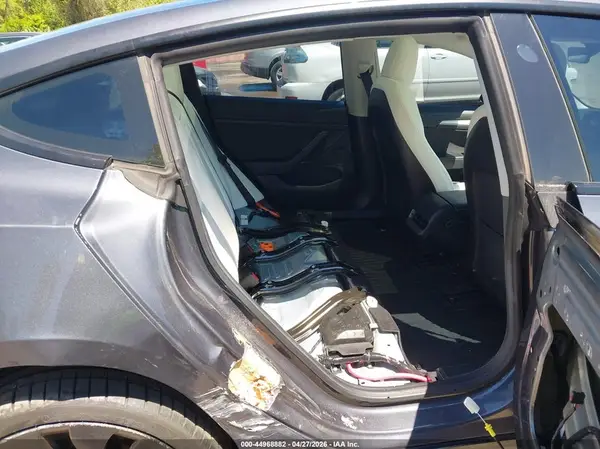 5YJ3E1EC8NF163267 2022 TESLA MODEL 3 - Image 8