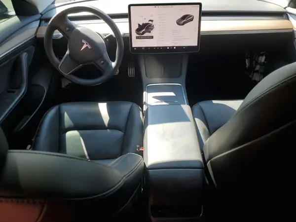5YJ3E1EC8NF170915 2022 TESLA MODEL 3 - Image 8