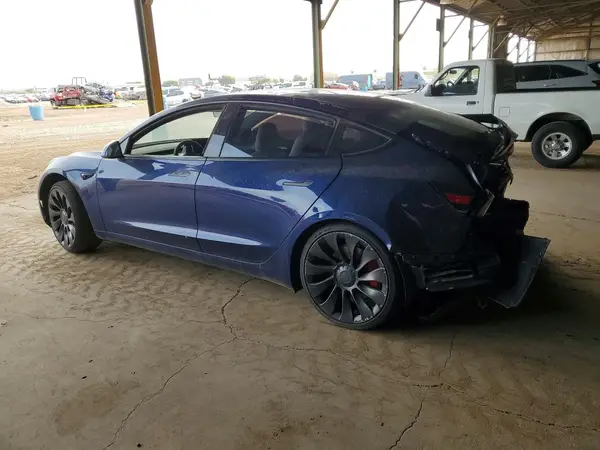 5YJ3E1EC8NF268259 2022 TESLA MODEL 3 - Image 2