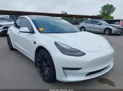 5YJ3E1EC8NF347754 2022 TESLA MODEL 3