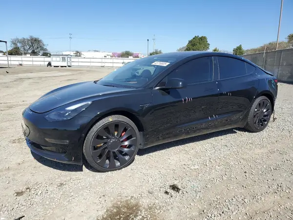 5YJ3E1EC8NF353747 2022 TESLA MODEL 3 - Image 1